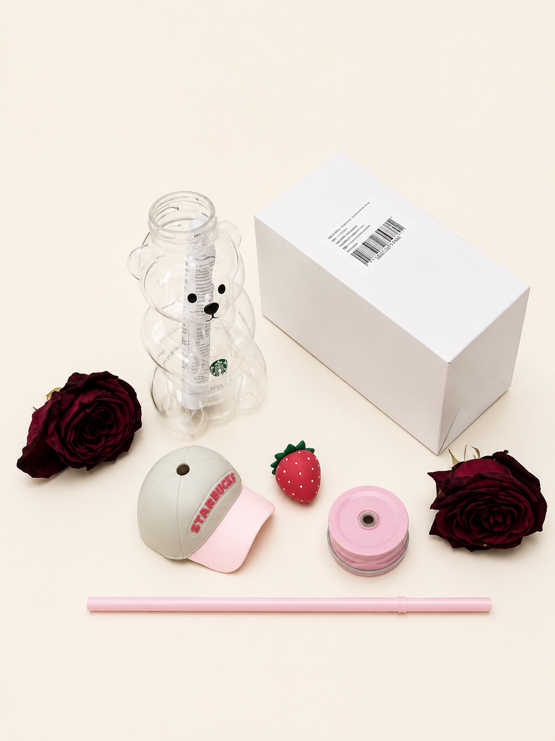 2026 Starbucks Bearista Bear Strawberry Topper Tumbler 591ml Baseball Cap